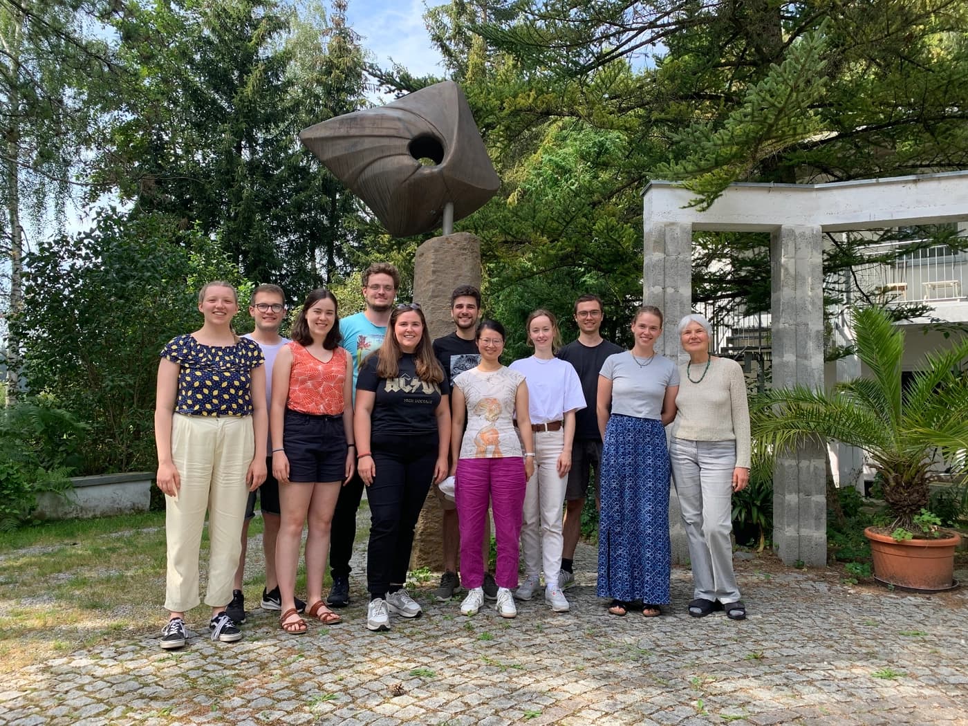 Die musikstudierenden Teilnehmerinnen und Teilnehmer des Seminares